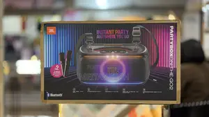 JBL Partybox on the Go 2