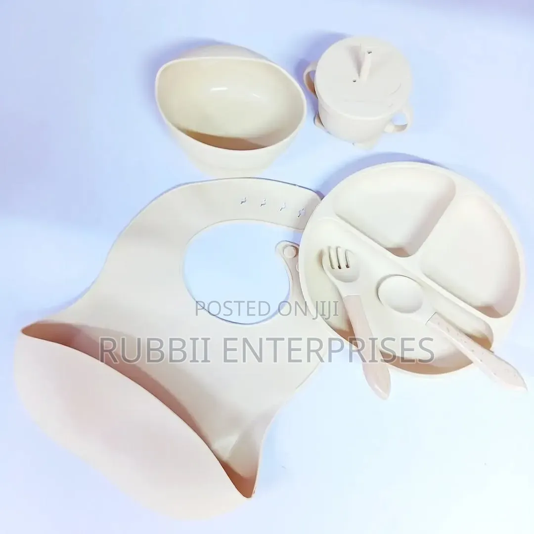 Cream Silicone Baby Feeding Set