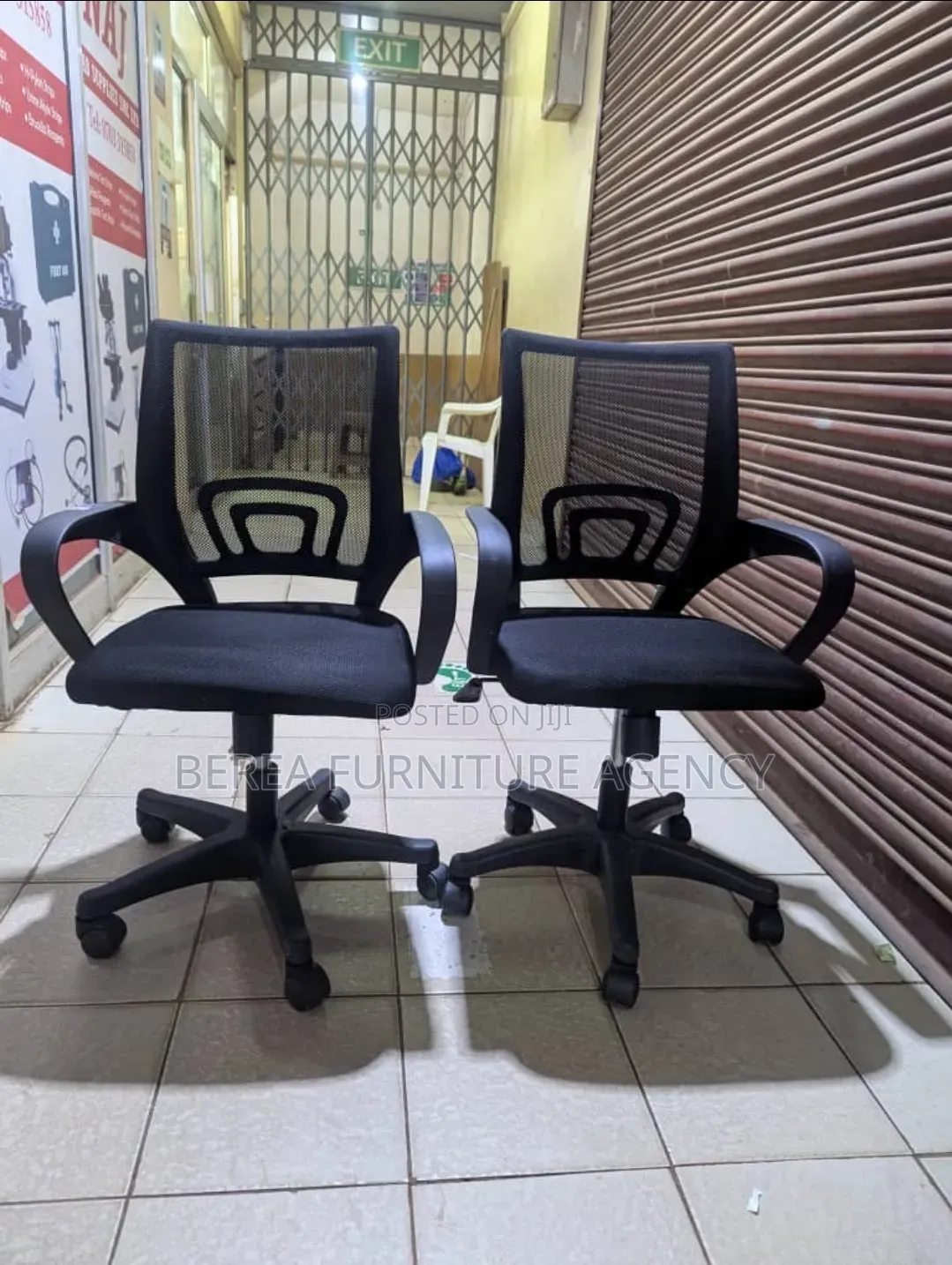 2pcs of Simple Mesh Adjustable Office Chairs