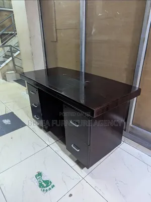 Medium Size Executive Office Table