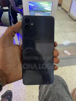 Samsung Galaxy A05 64 GB Black