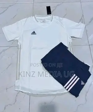 Plain Customizable Kits