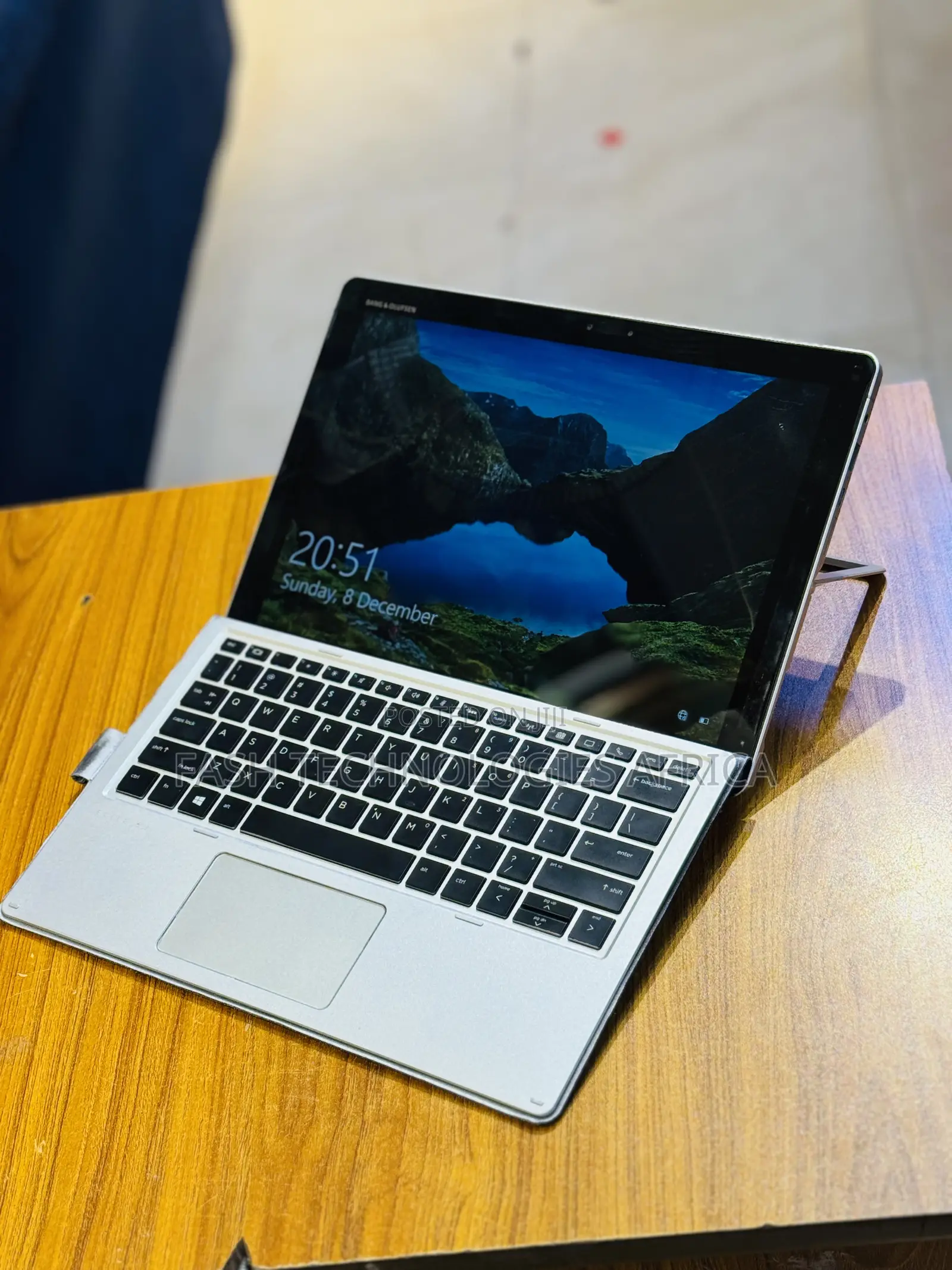 Laptop HP Elite X2 1012 G2 16GB Intel Core i5 SSD 256GB