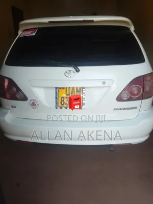 Toyota Harrier 2000 White