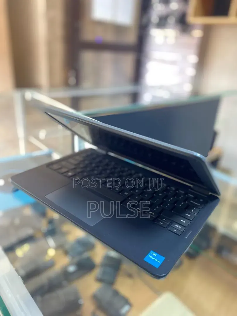 Laptop Dell Latitude 3120 4GB Intel Celeron SSD 128GB