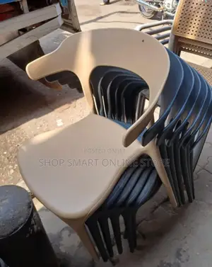Stackable Bowfoot Plastic Chairs Plastic Chairs
