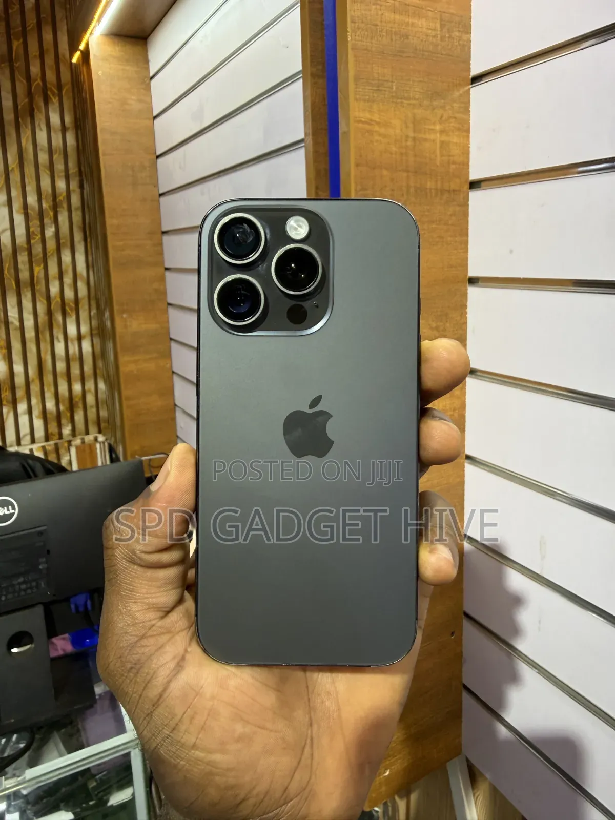 Apple iPhone 16 Pro 128 GB Black