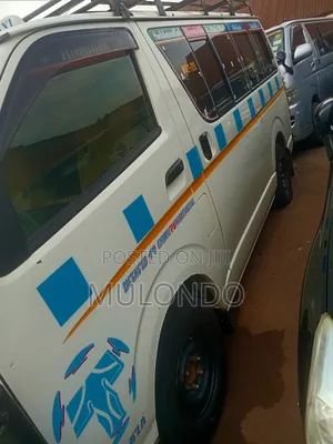 Toyota HiAce SV Premium 2013 White