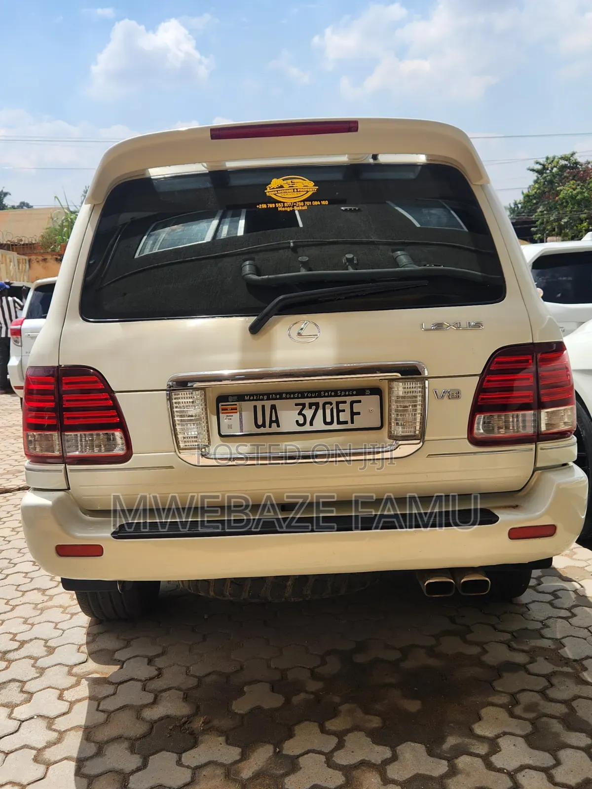 Toyota Land Cruiser 2006 White