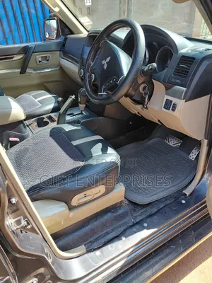 Mitsubishi Pajero 2009 Black