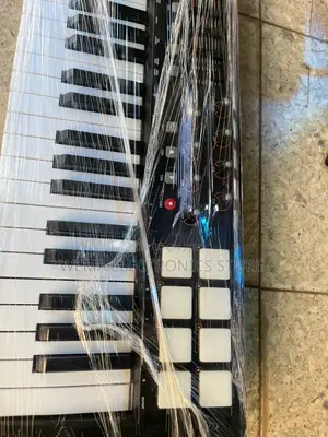 Midi Keyboard M Audio 49