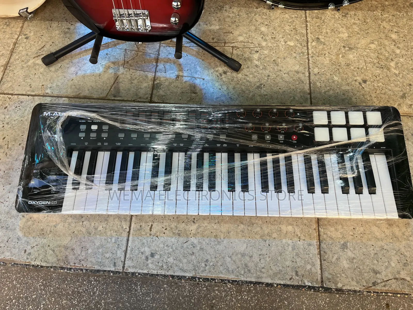 Midi Keyboard M Audio 49