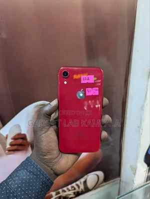 Apple iPhone XR 128 GB Red