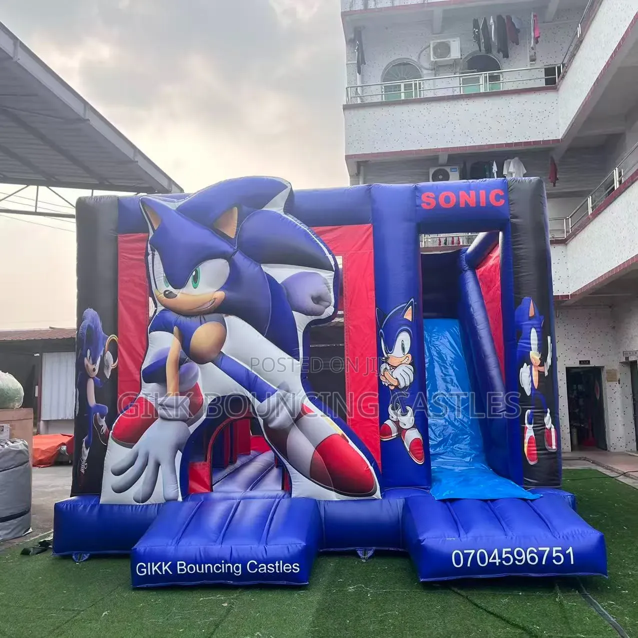 Bouncing Castles For Hire