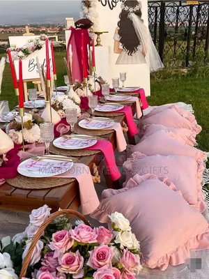 Bridal Shower Decor in Picnic Setup