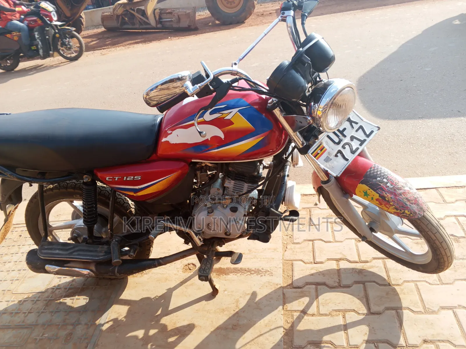 Bajaj Boxer 125 2022 Red