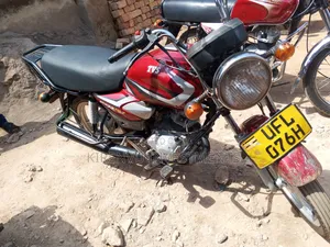 TVS HLX 125 2020 Red