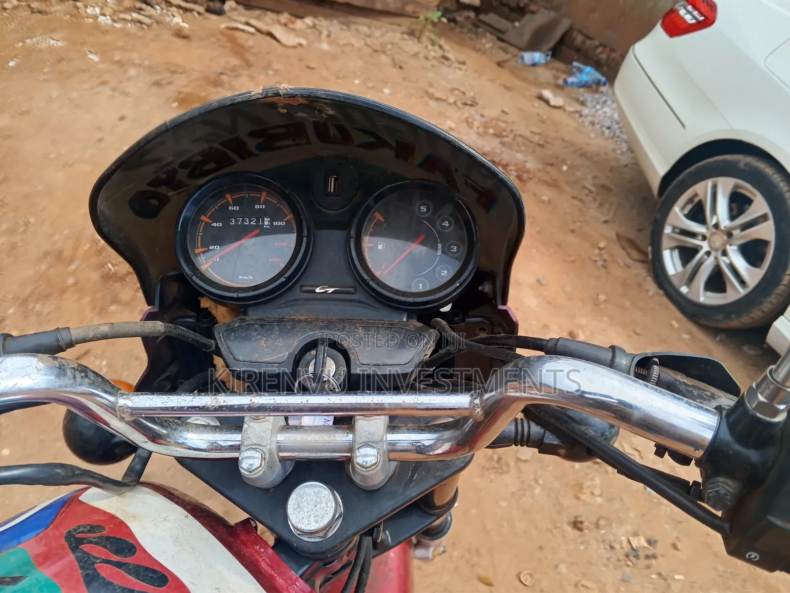 Bajaj Boxer 125 2021 Red