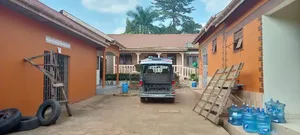 10bdrm House in Nabweru for sale