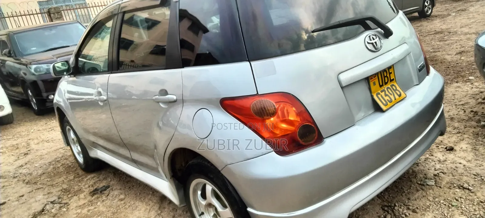 Toyota IST 2003 Silver