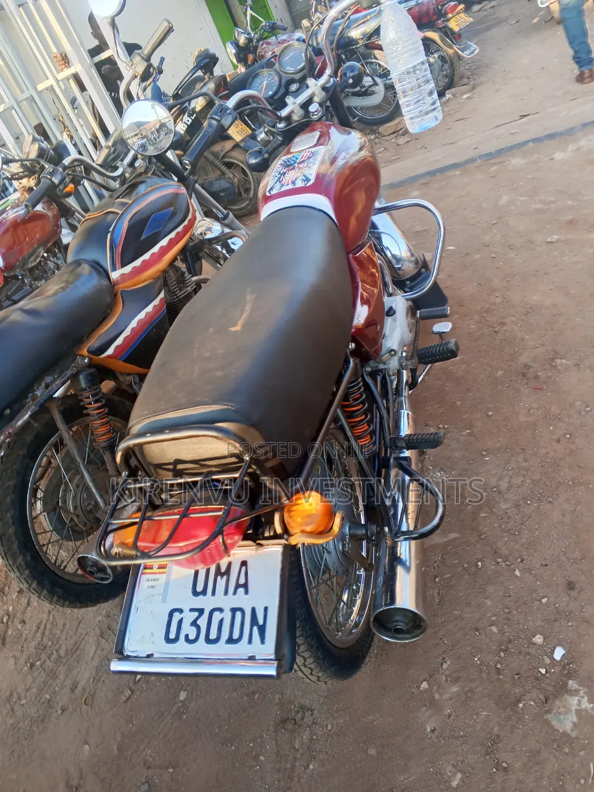 Bajaj Boxer 100 2022 Red