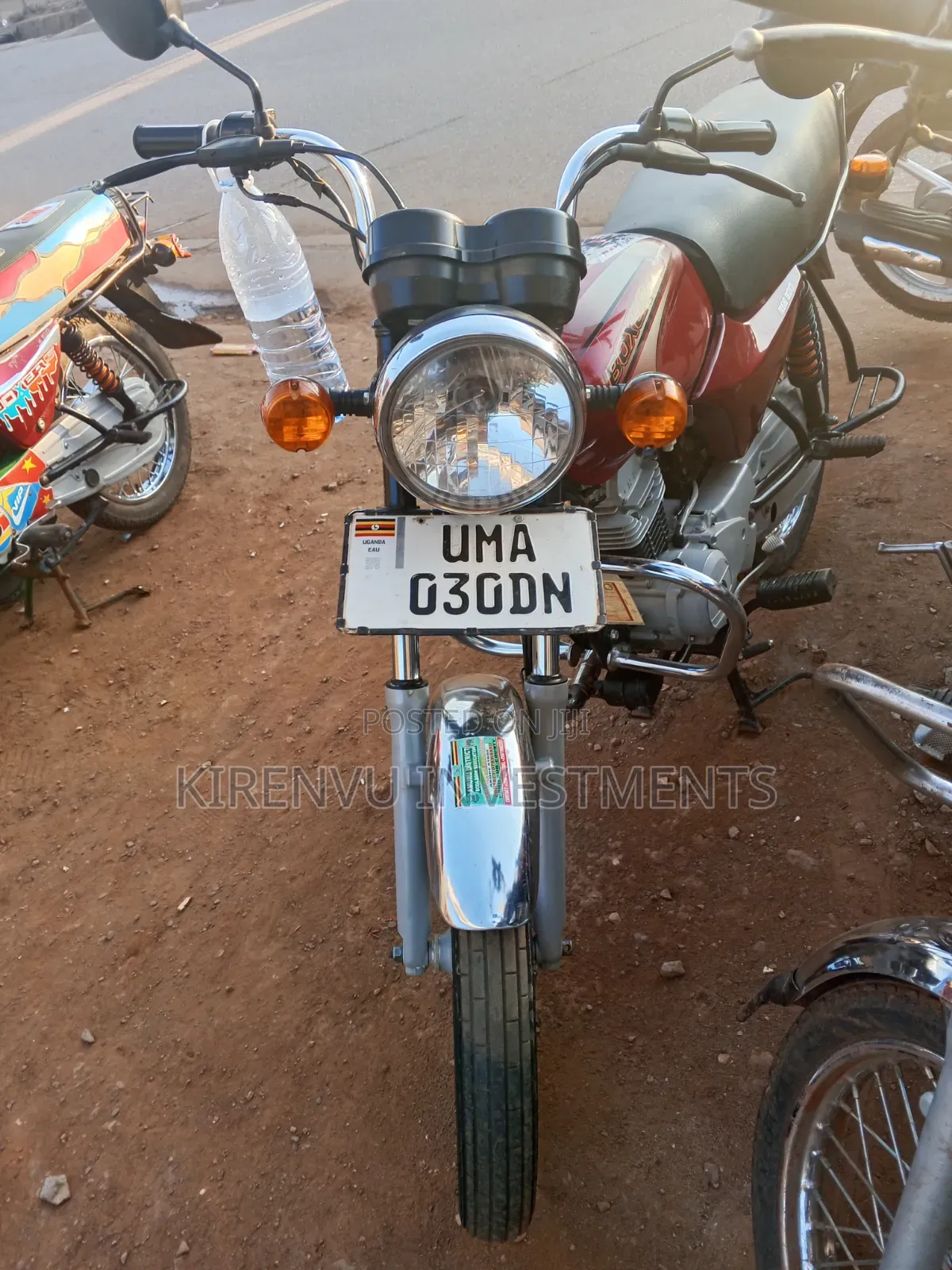 Bajaj Boxer 100 2022 Red