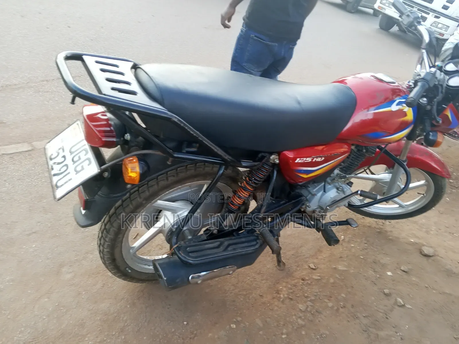 Bajaj Boxer 125 2020 Red