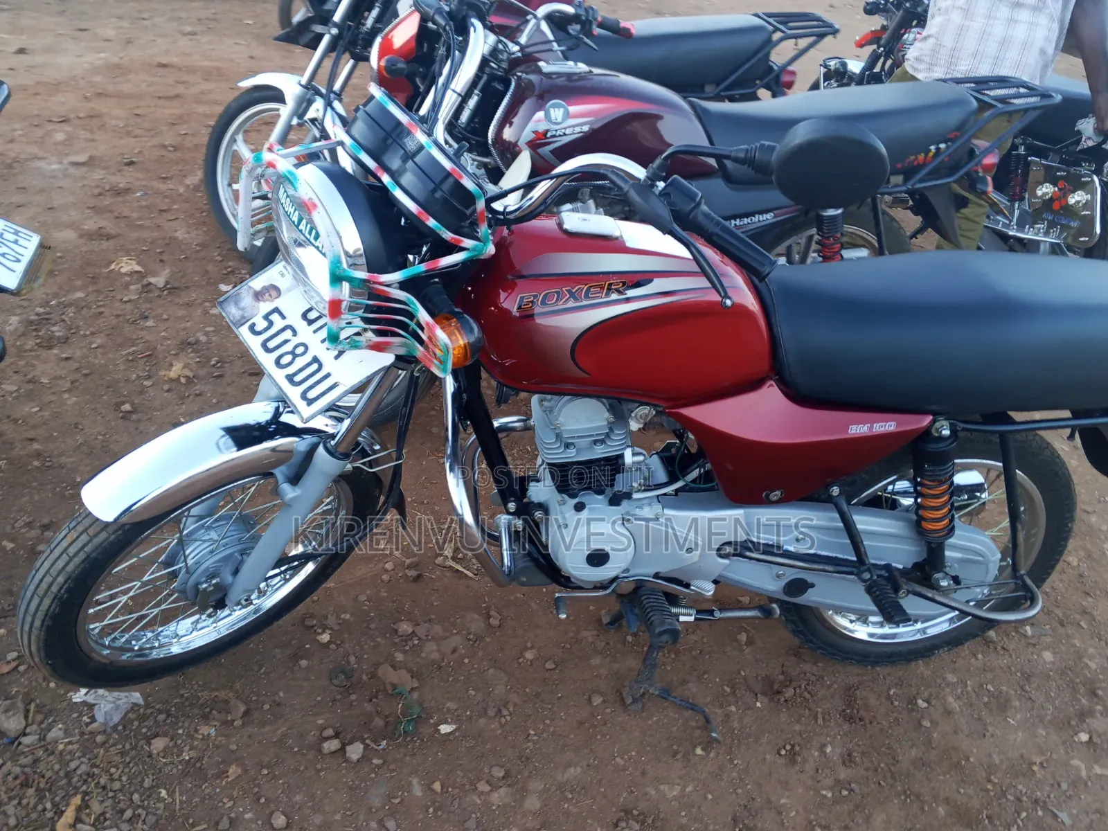 Bajaj Boxer 100 2025 Red