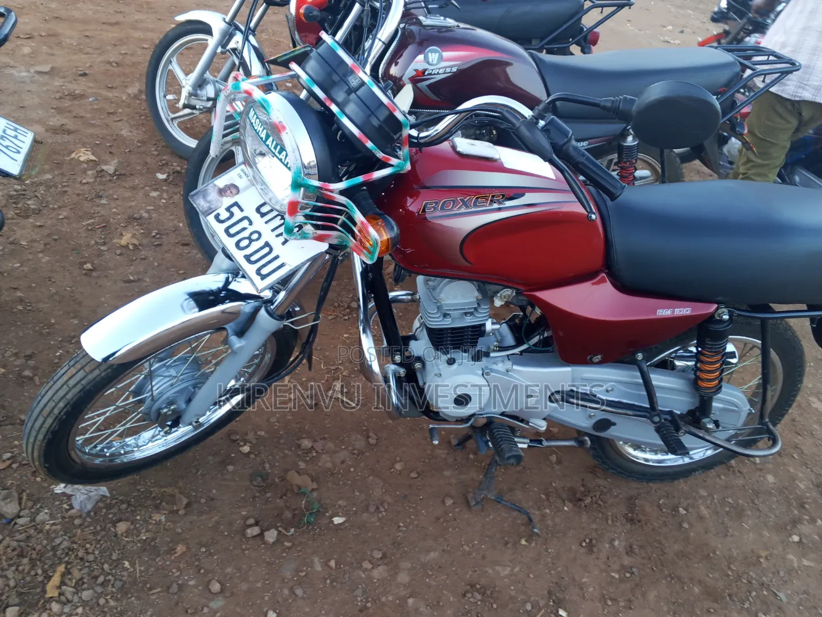 Bajaj Boxer 100 2025 Red