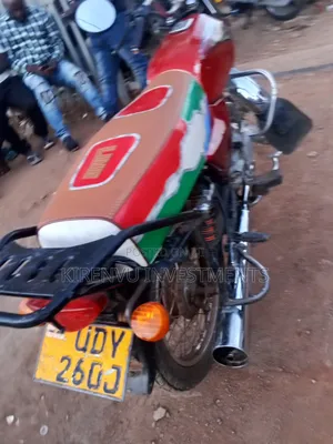 Bajaj Boxer 100 2016 Red