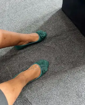 Ladies Pump Green