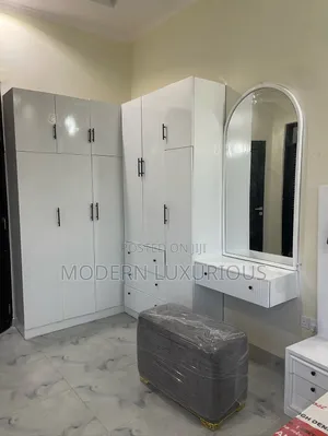Wardrobe/Wardrobes/Bedroom Wardrobe/Closet/Wardrobez 05