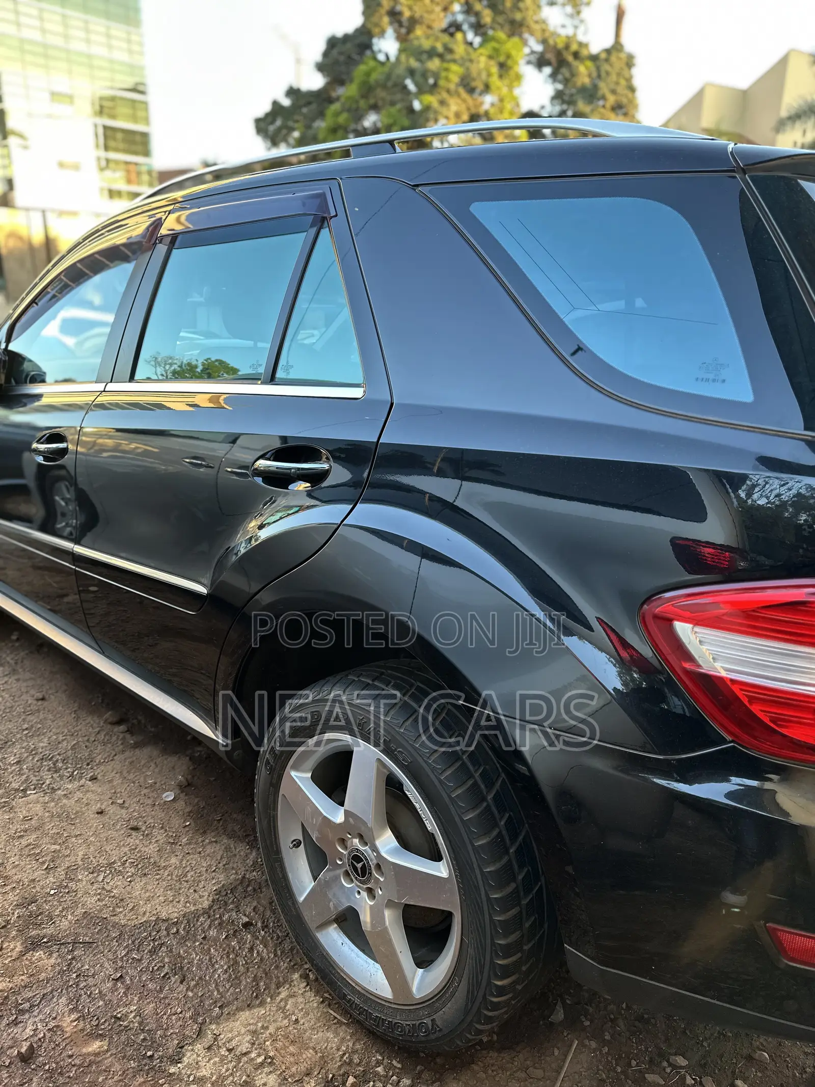 Mercedes-Benz M Class 2010 Black