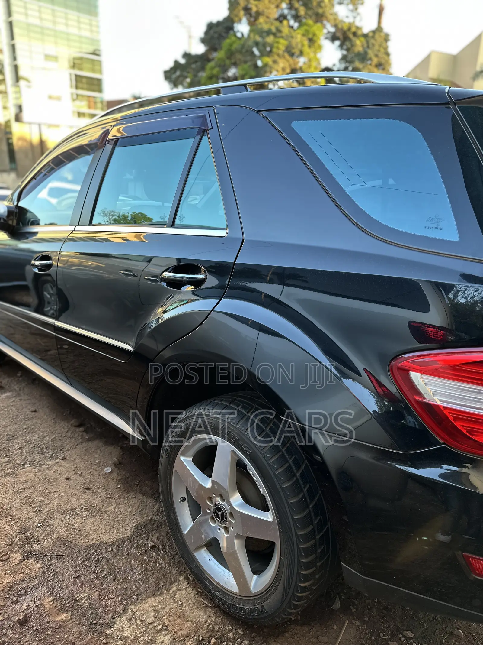 Mercedes-Benz M Class 2010 Black