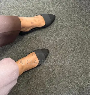 Black Ladies Pump Shoe
