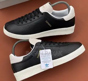 Original Men’S Black/White Adidas Topanga Sneakers