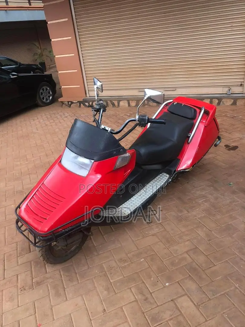 Honda 2015 Red