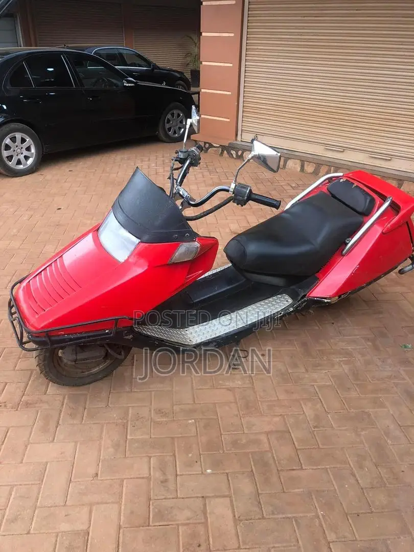 Honda 2015 Red