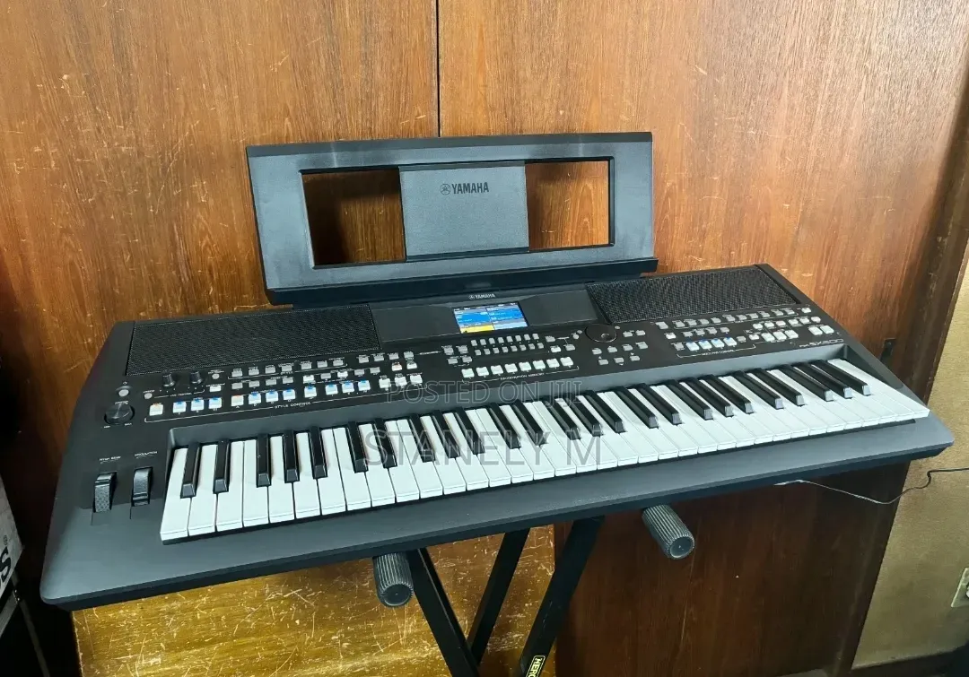 Yamaha PSR Sx600 Keyboard Piano