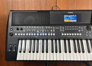 Yamaha PSR Sx600 Keyboard Piano