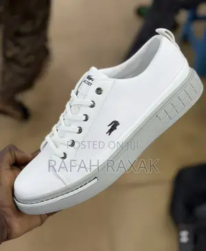 Original White/Grey Lacoste Smart Casual Sneakers