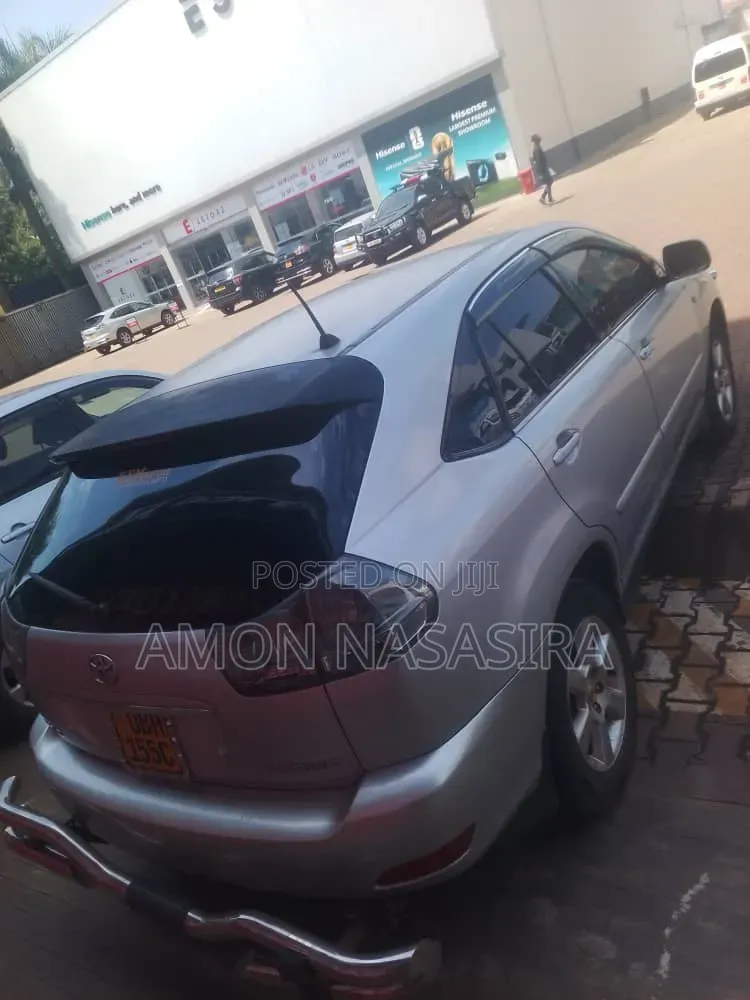 Toyota Harrier 2010 Silver