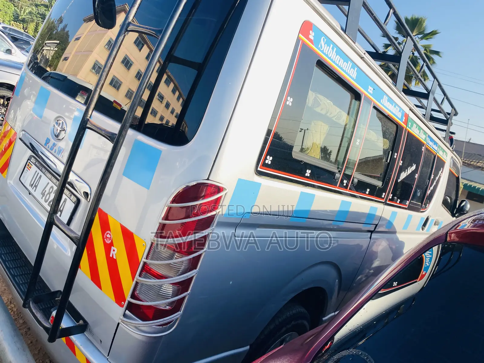 Toyota HiAce 2012 Silver