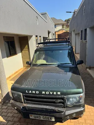 Land Rover Discovery 2004 Green