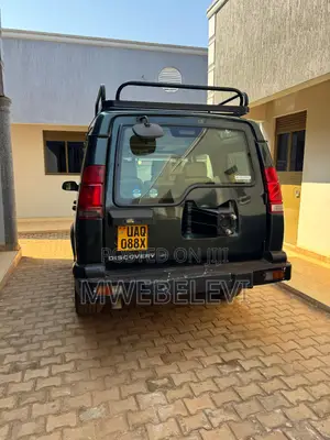 Land Rover Discovery 2004 Green