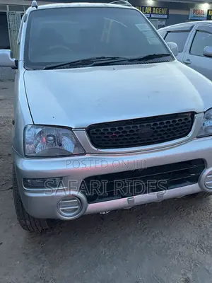 Daihatsu Terios 2000 Silver
