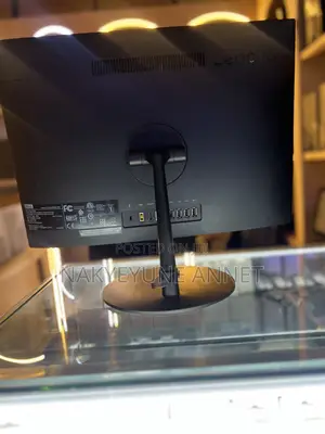 Desktop Computer Lenovo V130 AIO 4GB Intel Pentium SSD 256GB