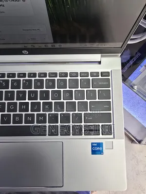Laptop HP ProBook 430 G8 16GB Intel Core i5 SSD 256GB