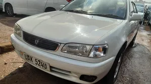Toyota Corolla II 1999 White