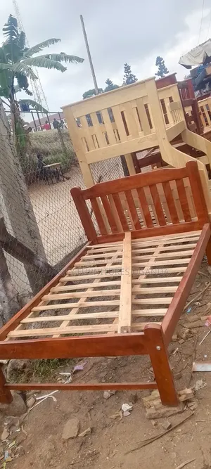 4x6 Brown Bed